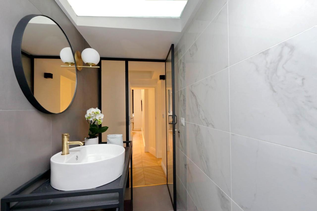 Eve At Trevi Fountain Apartment Rom